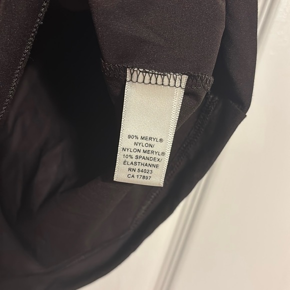 Banana Republic short sleeve stretch brown shirt size XS NWOT - Picture 5 of 7